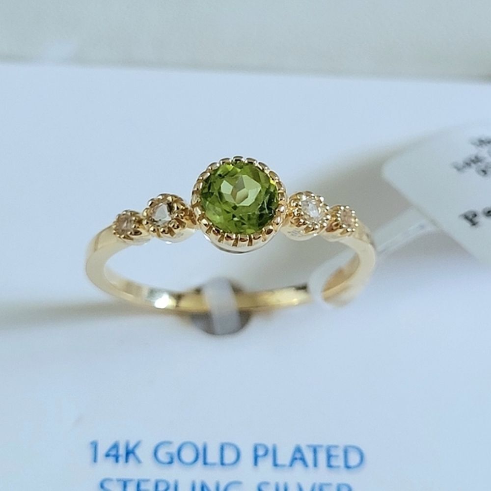 Shivam Peridot💚 with White Topaz Ring💍 - NIB - Picture 2 of 16